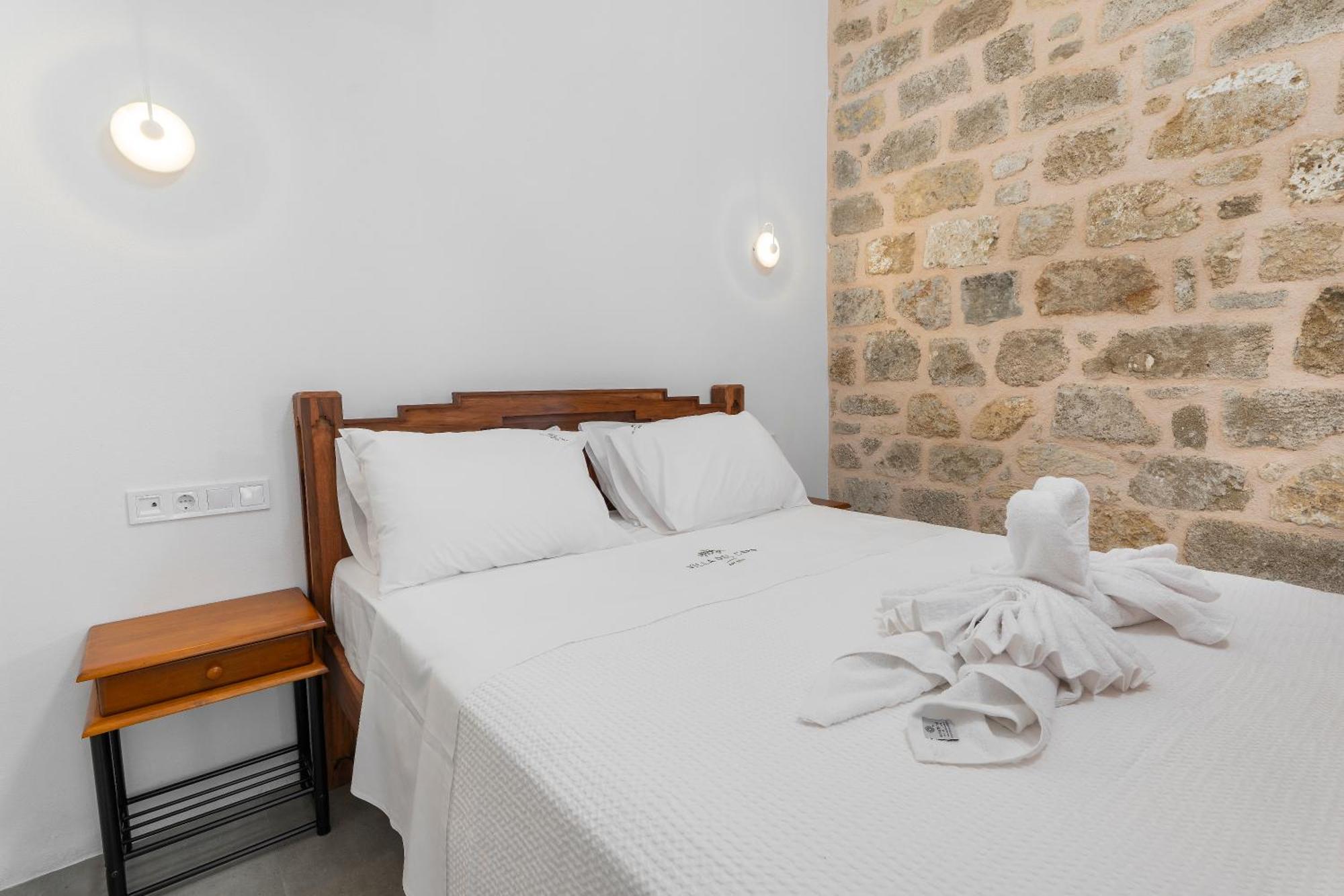 Del Capo * Rhodes City