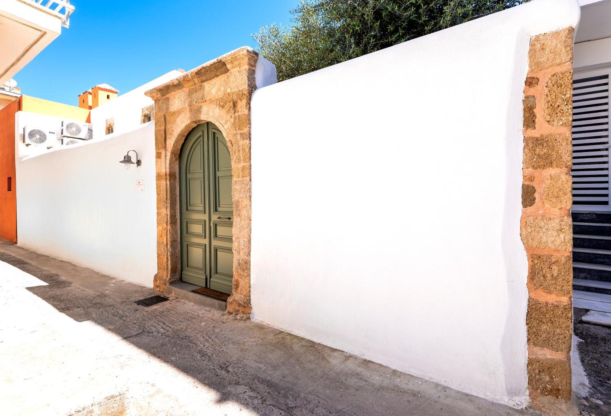 Del Capo * Rhodes City